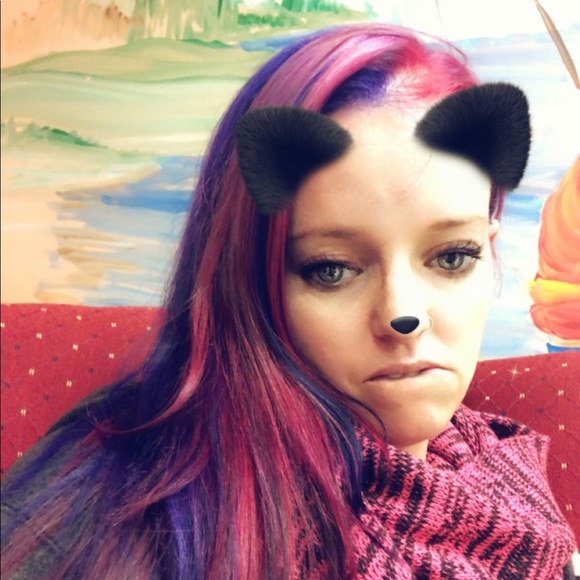 Meet your Posh Ambassador Jessy - Picture 8 of 16